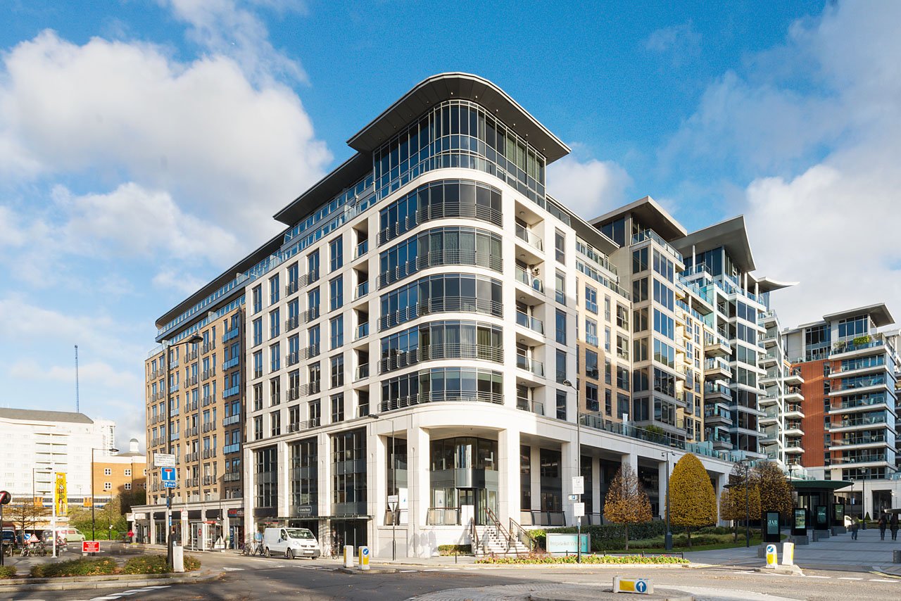 Apartment under offer in Octavia House, Imperial Wharf, SW6