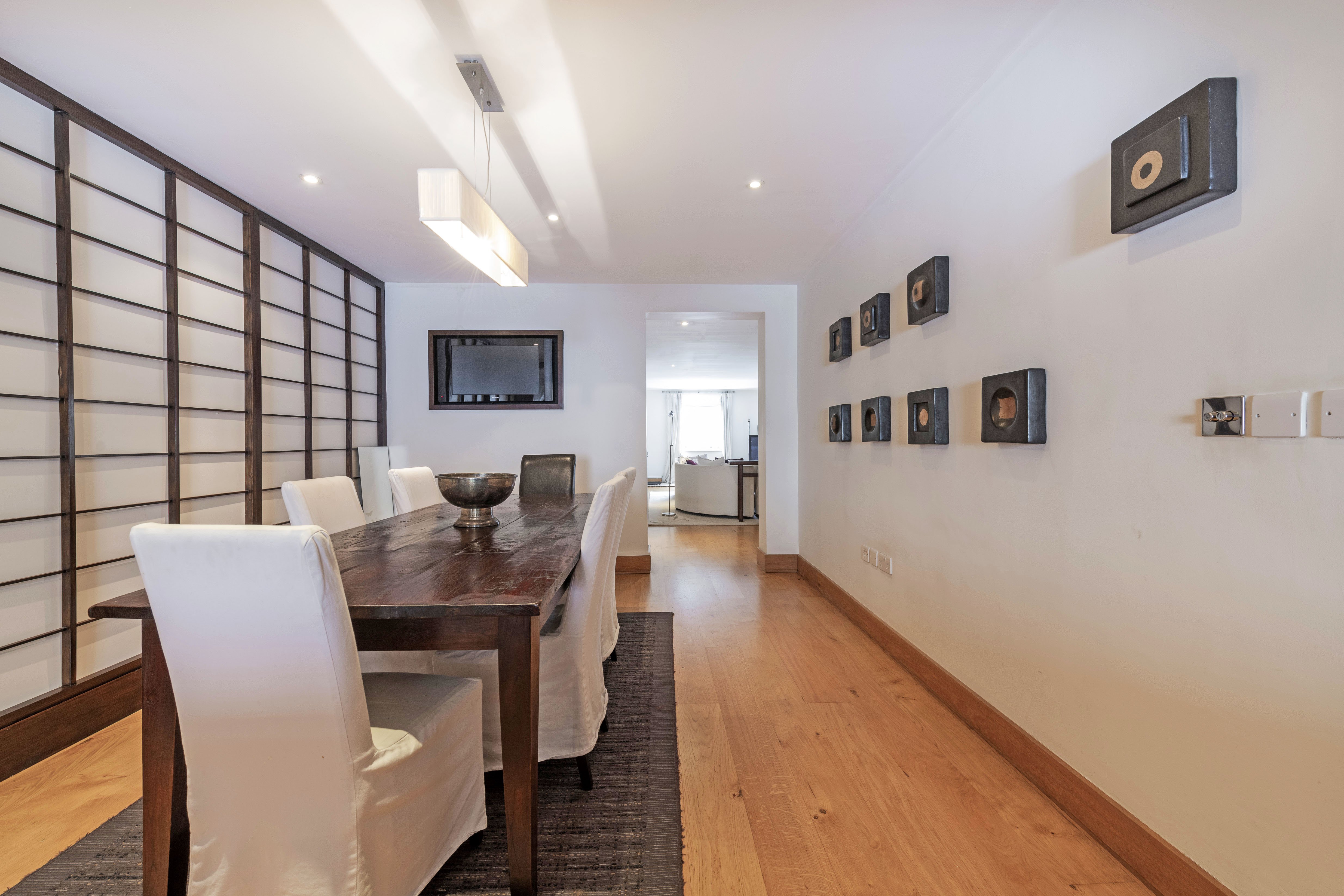 Property let in The Gate Apartments, Chepstow Road, London, W2